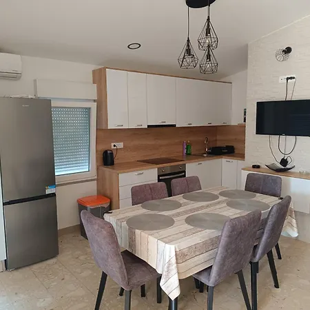 Appartement By The Sea Trogir