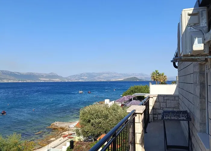 By The Sea Appartement Trogir